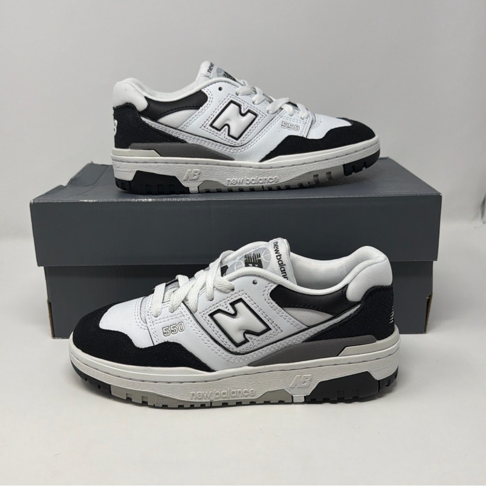 New Balance 550 Youth 4 White Black Low Top Sneakers EU 36 STORE MODEL